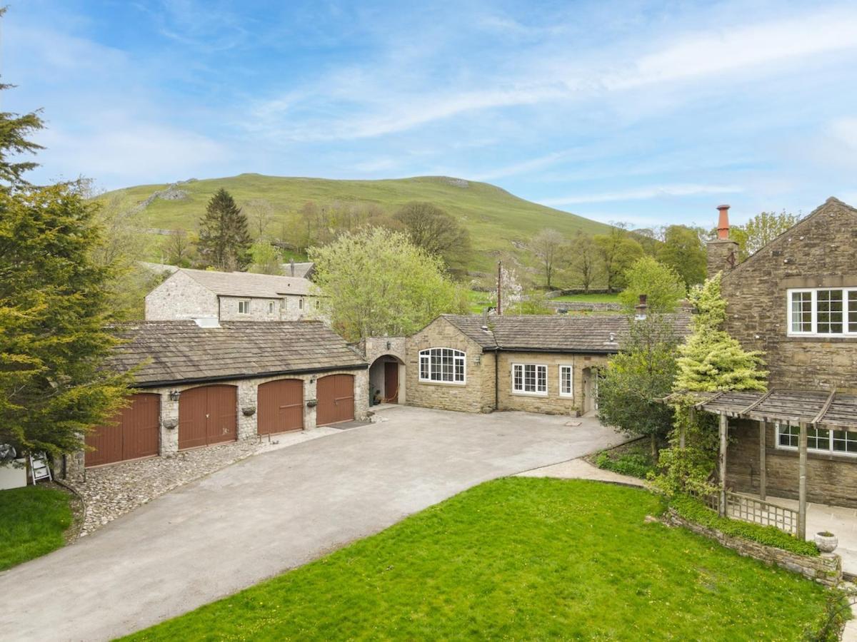 Central Malham Wellbeing Escape Hot Tub & Studio Buitenkant foto